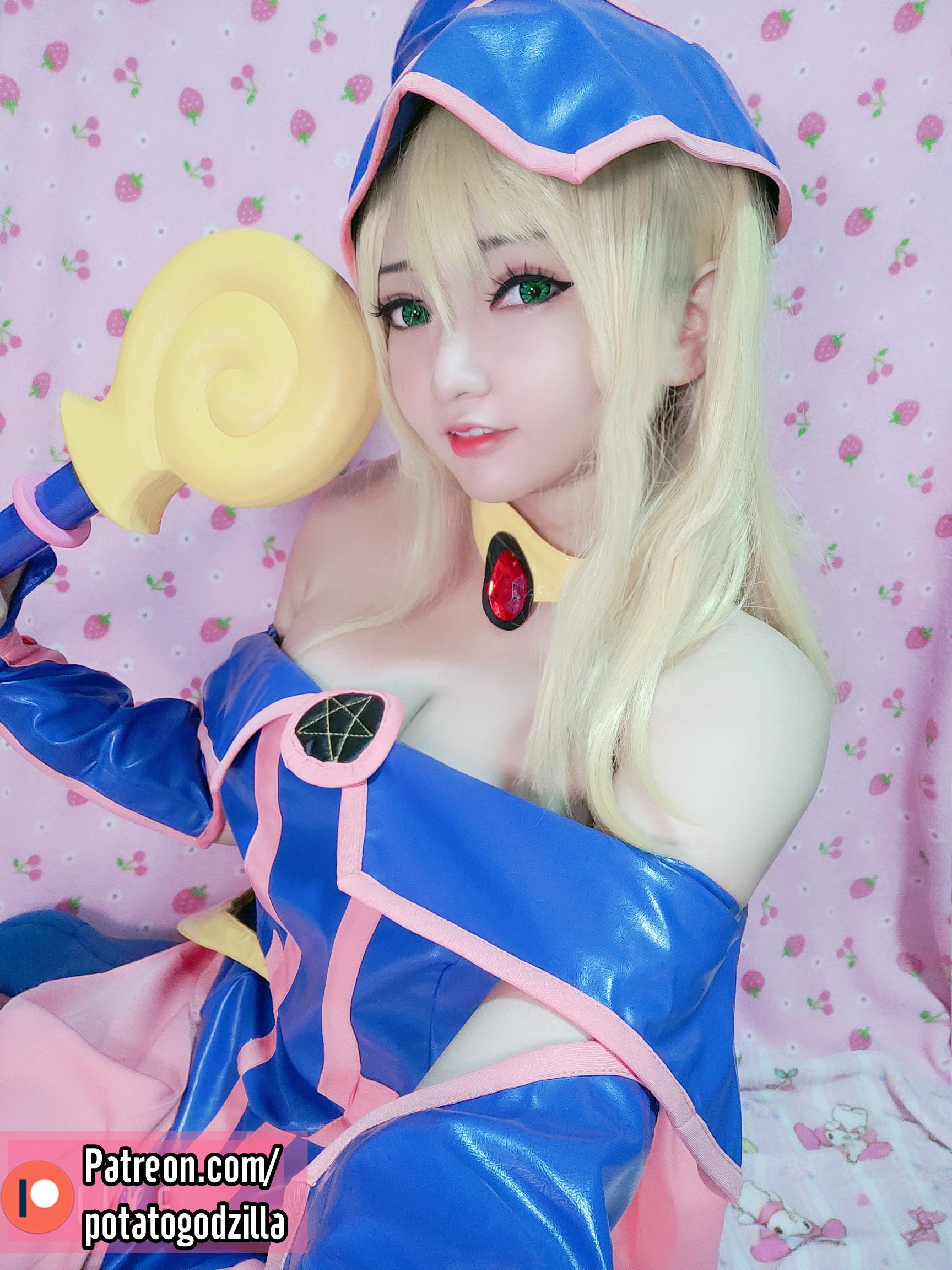 Potato Godzilla - NO.20 Dark Magician Girl 1